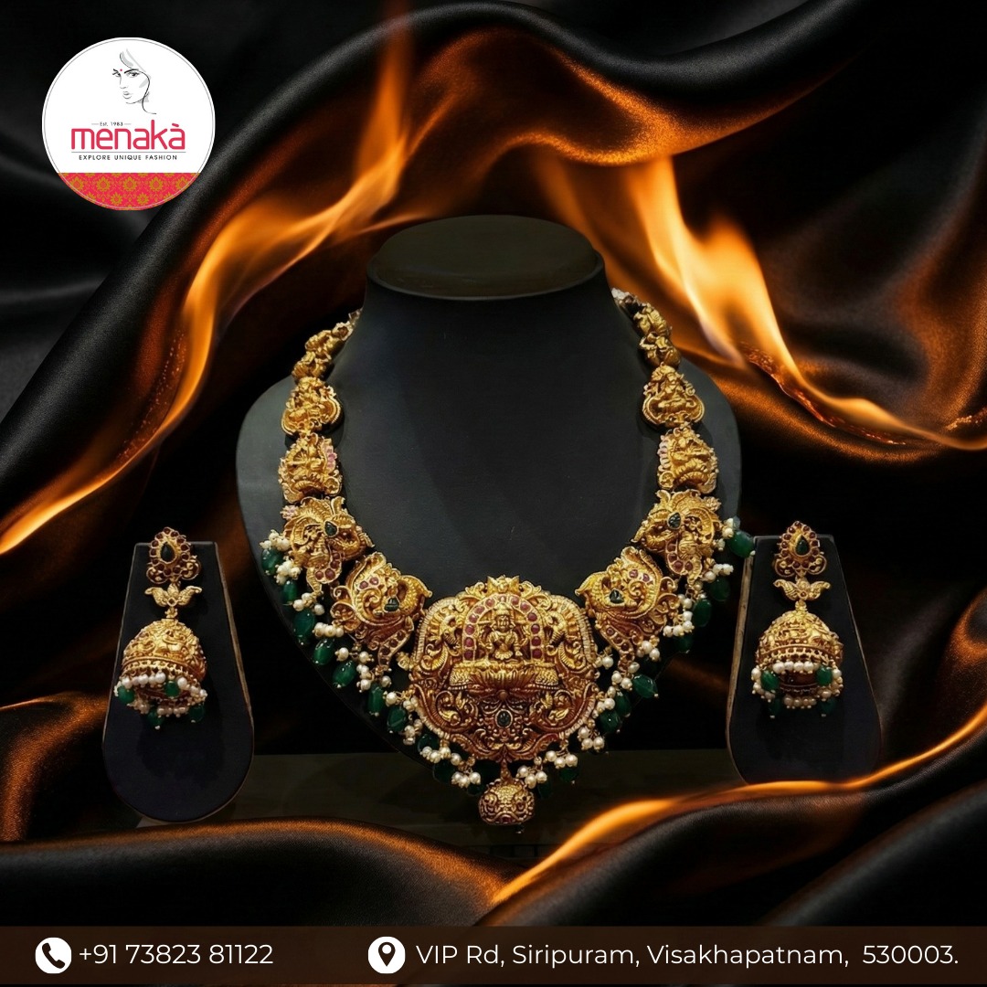Traditional Antique Gold Temple Necklace Set with Jhumkas